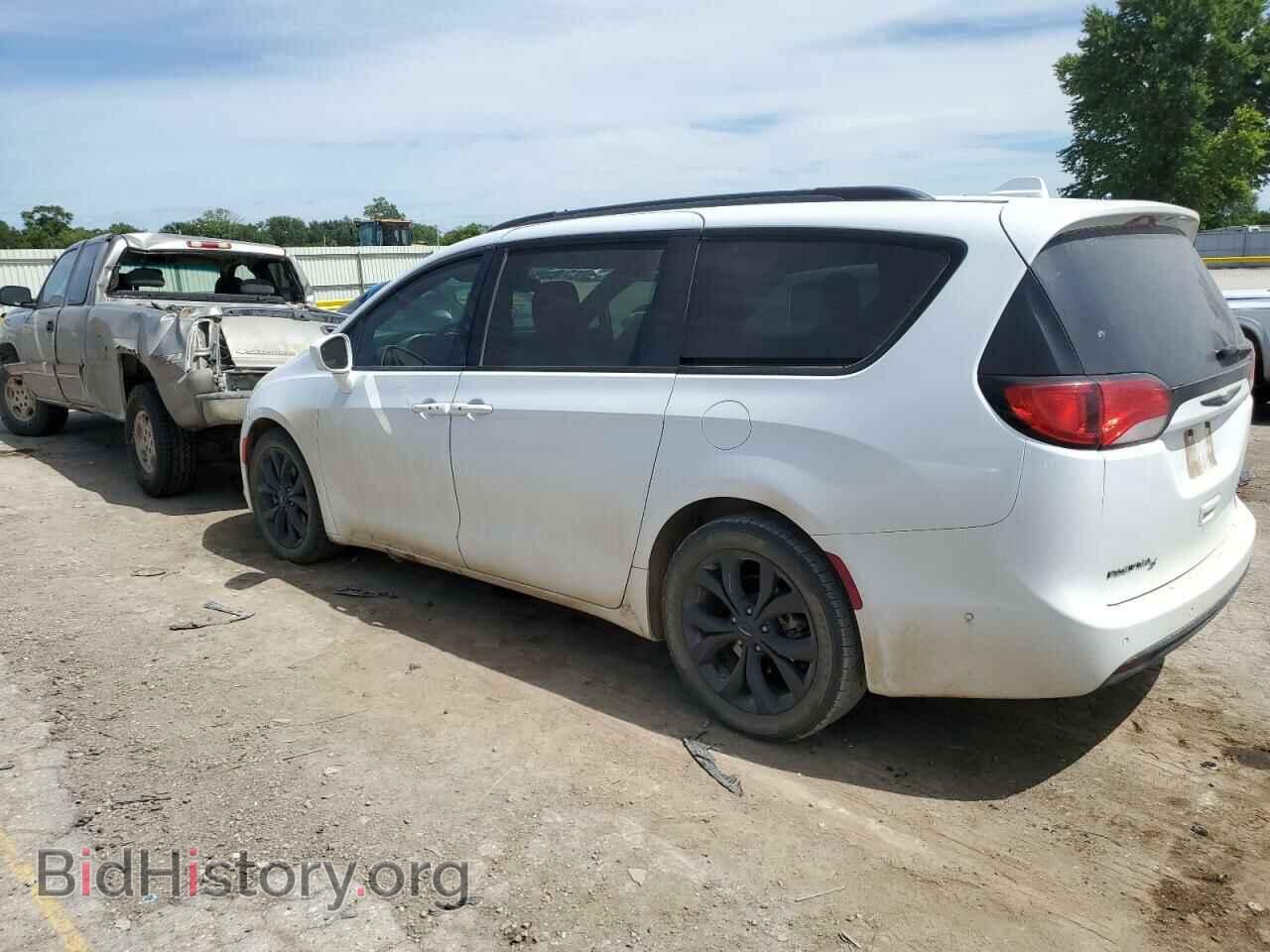 2018 CHRYSLER PACIFICA - VIN: 2C4RC1EG5JR352427 - Фото 2