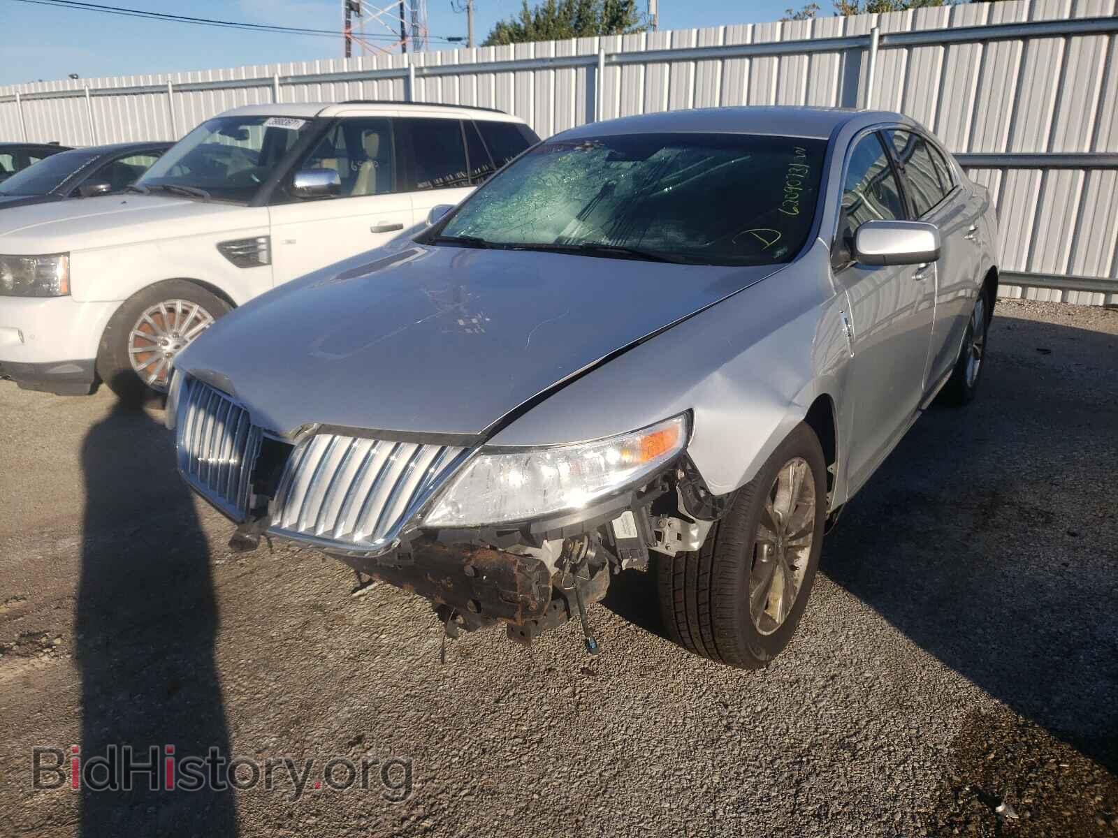 2010 LINCOLN MKS - VIN: 1LNHL9DR7AG602194 - Фото 2
