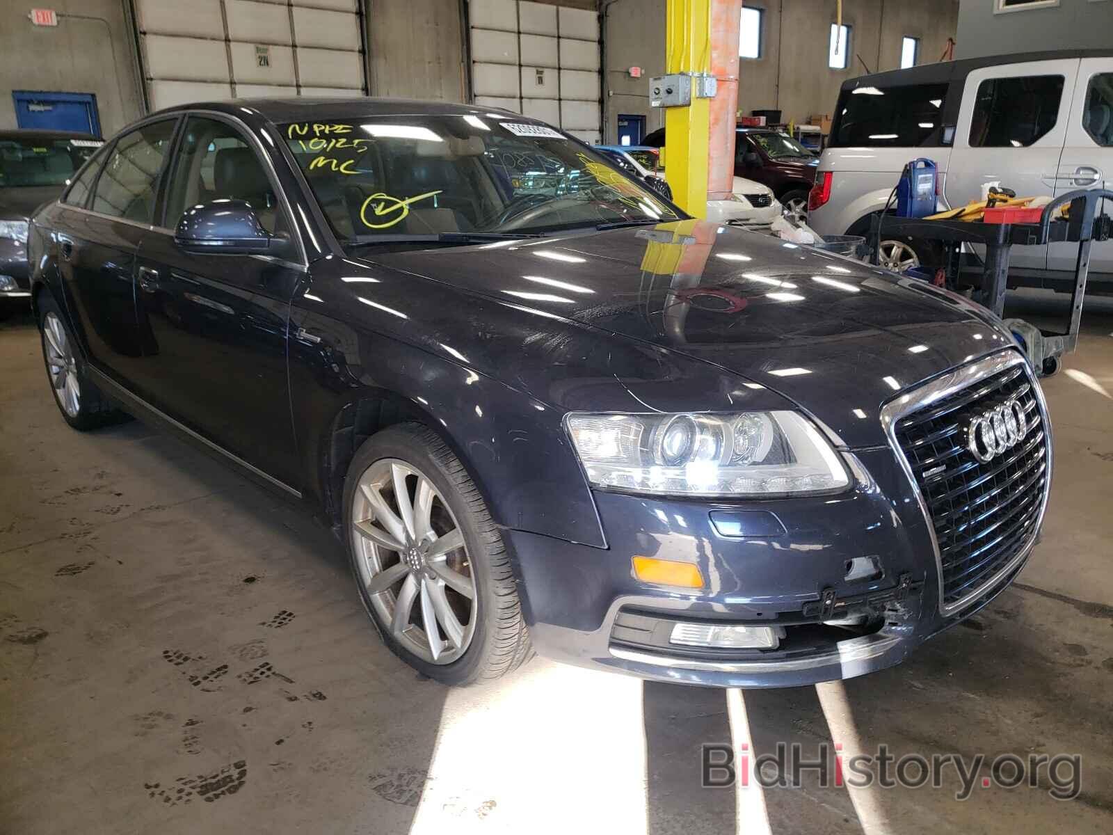 Photo WAUKGAFB4AN037301 - AUDI A6 2010