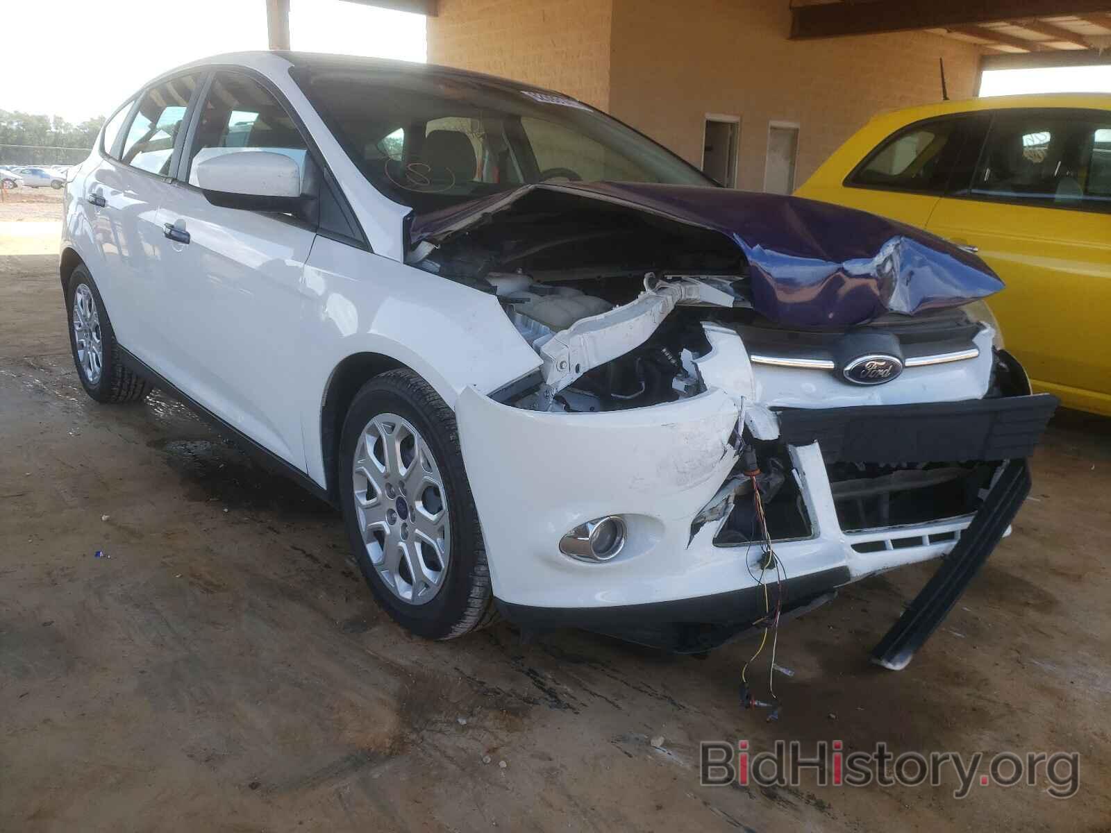 Photo 1FAHP3K24CL461807 - FORD FOCUS 2012