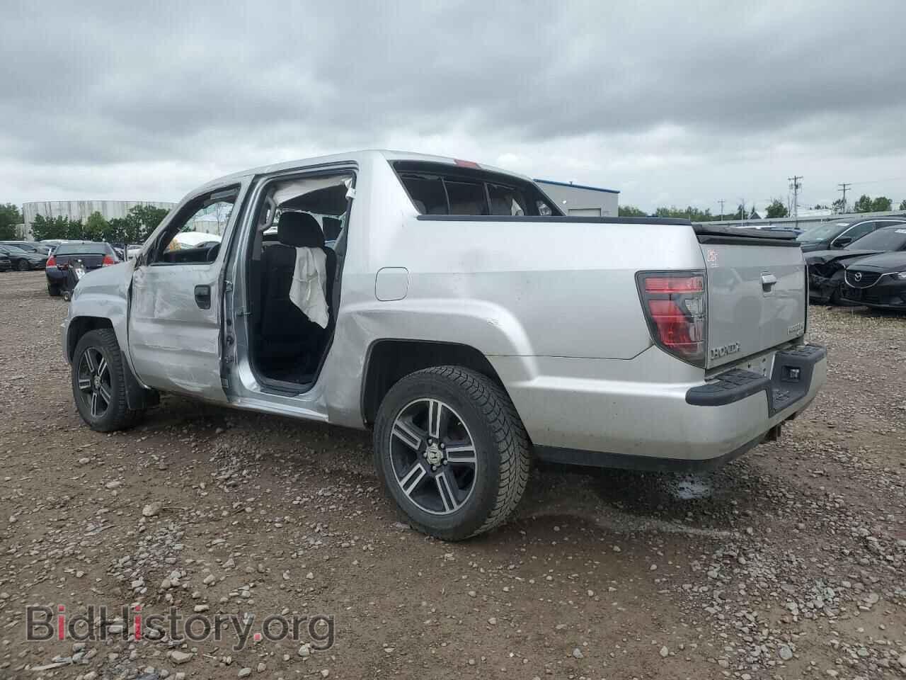 2013 HONDA RIDGELINE - VIN: 5FPYK1F75DB011503 - Фото 2