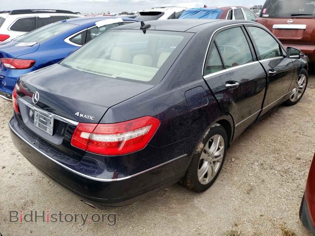 2011 MERCEDES-BENZ E-CLASS - VIN: WDDHF8HB2BA330800 - Фото 4