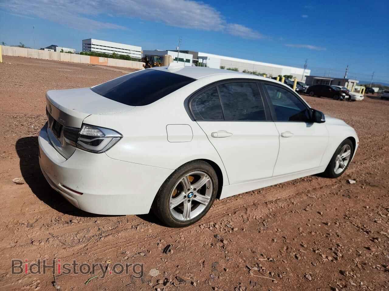 2014 BMW 3 SERIES - VIN: WBA3C1C55EK112271 - Photo 3