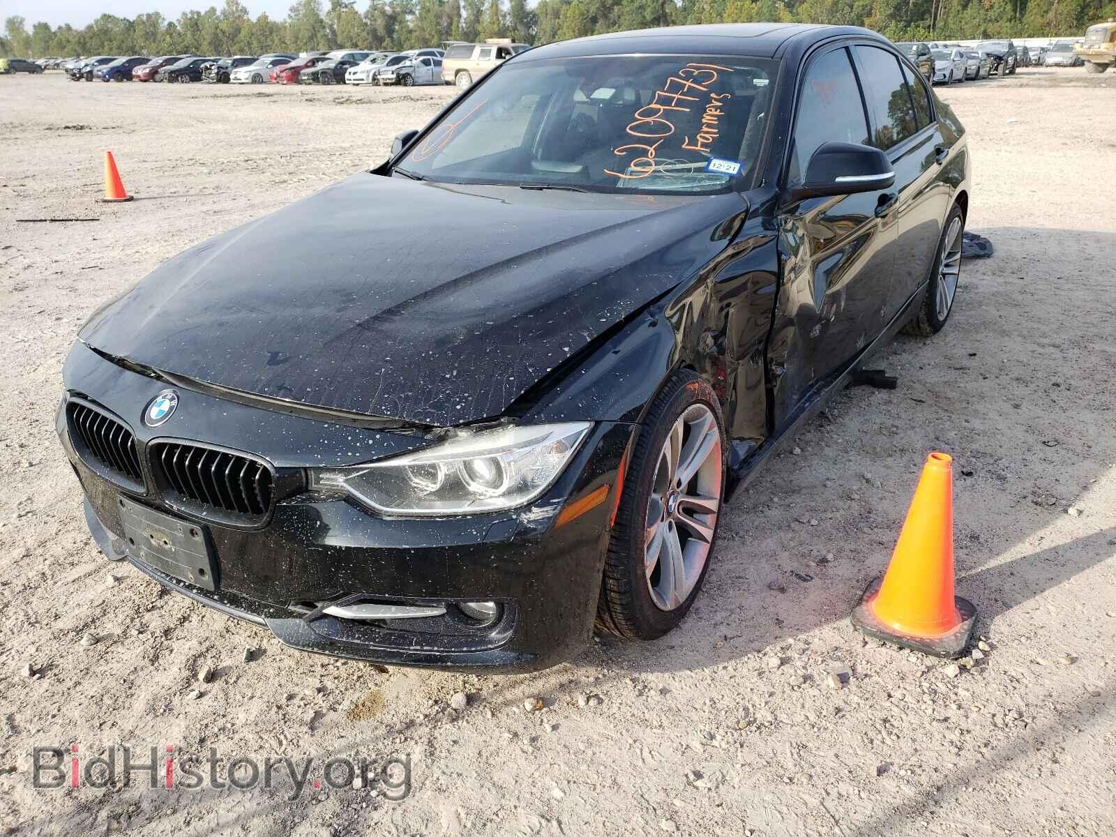 2013 BMW 3 SERIES - VIN: WBA3A9C51DF475520 - Фото 2