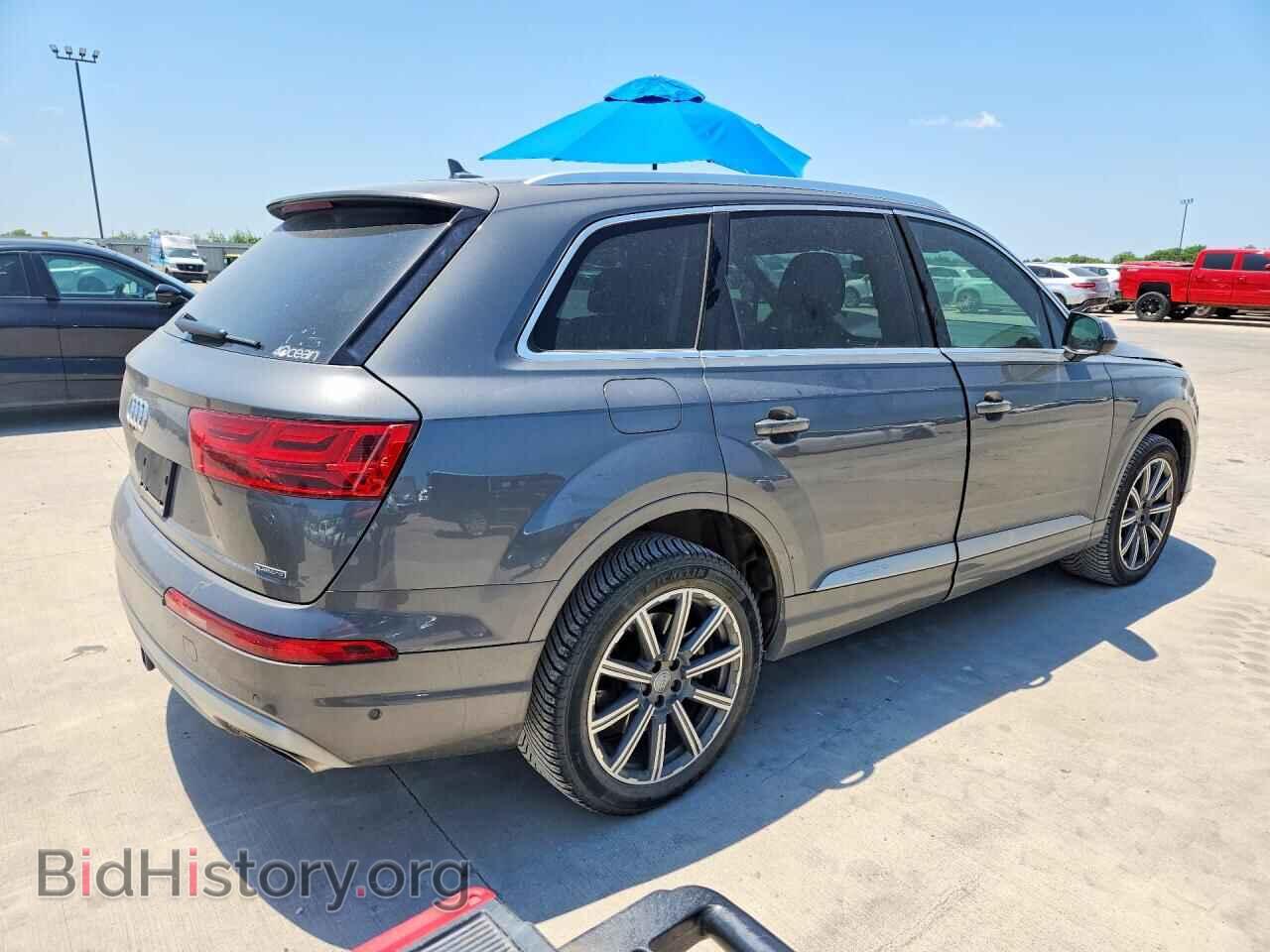 2019 AUDI Q7 - VIN: WA1LAAF77KD048461 - Photo 3