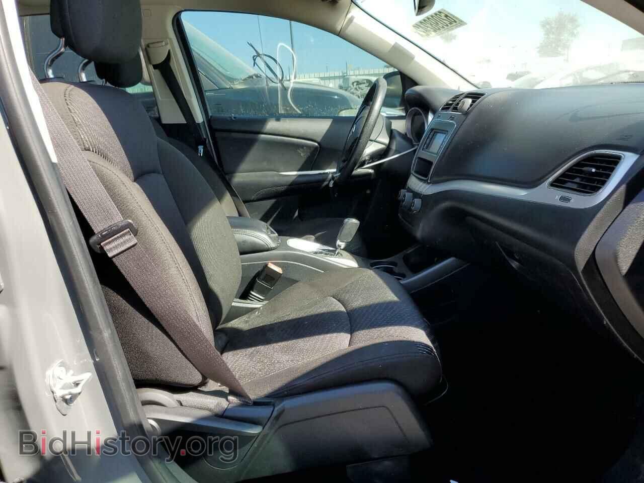 2019 DODGE JOURNEY - VIN: 3C4PDCBB6KT810385 - Фото 5