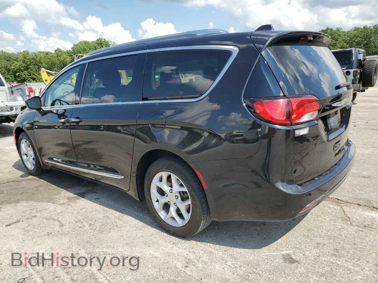 2018 CHRYSLER PACIFICA - VIN: 2C4RC1BG8JR130677 - Фото 2