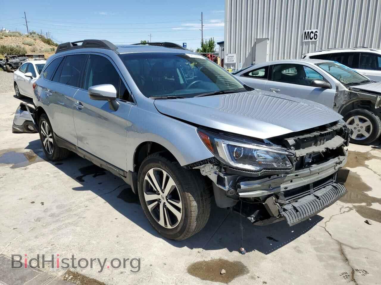 2018 SUBARU OUTBACK - VIN: 4S4BSAKC4J3375563 - Фото 4