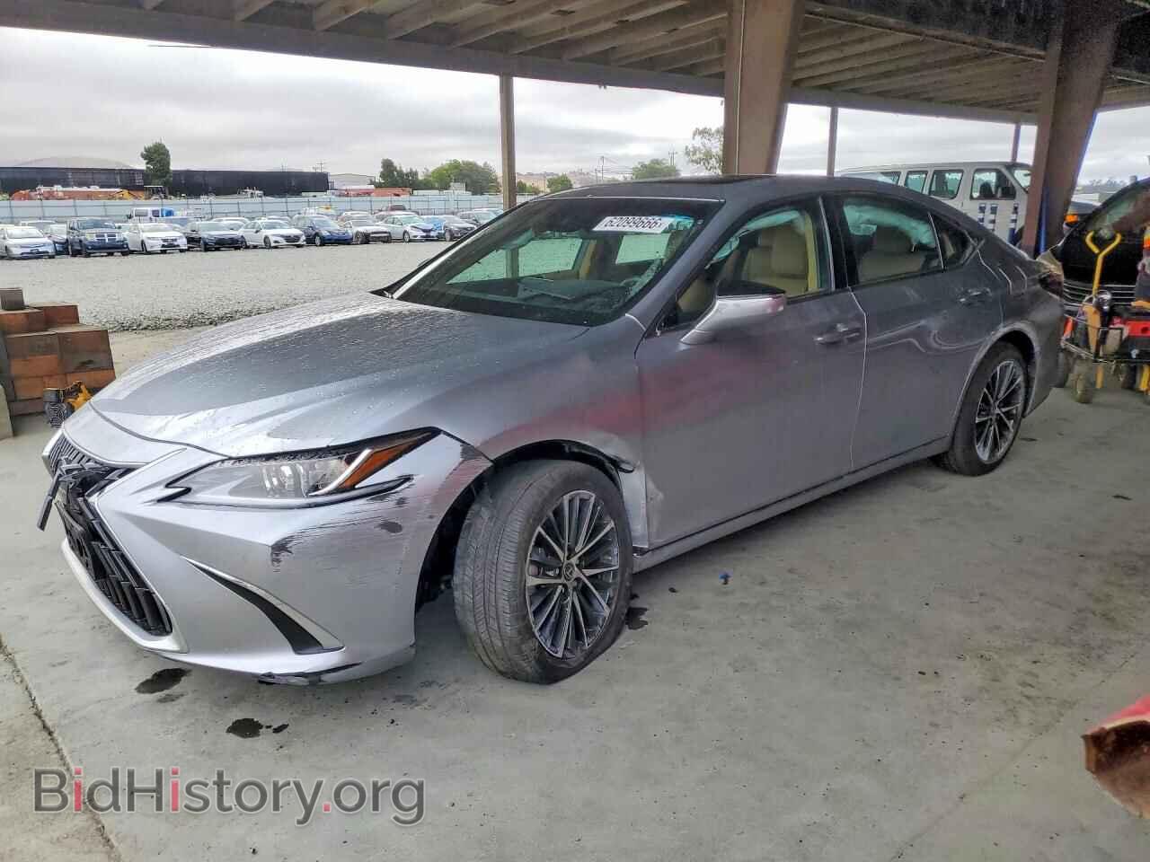 Фотография 58ADZ1B10RU165544 - LEXUS ES350 2024