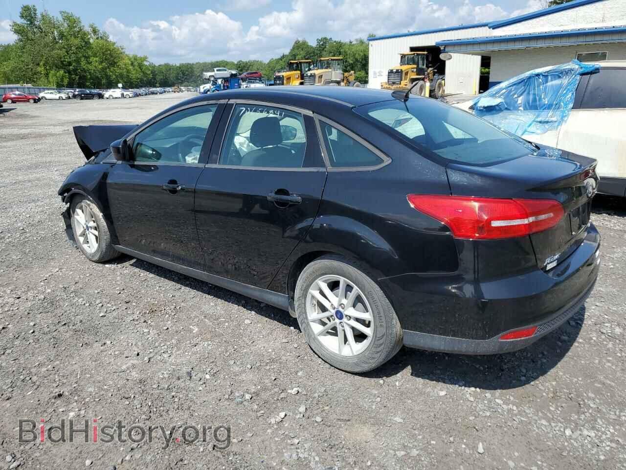 2018 FORD FOCUS - VIN: 1FADP3F29JL300276 - Фото 2