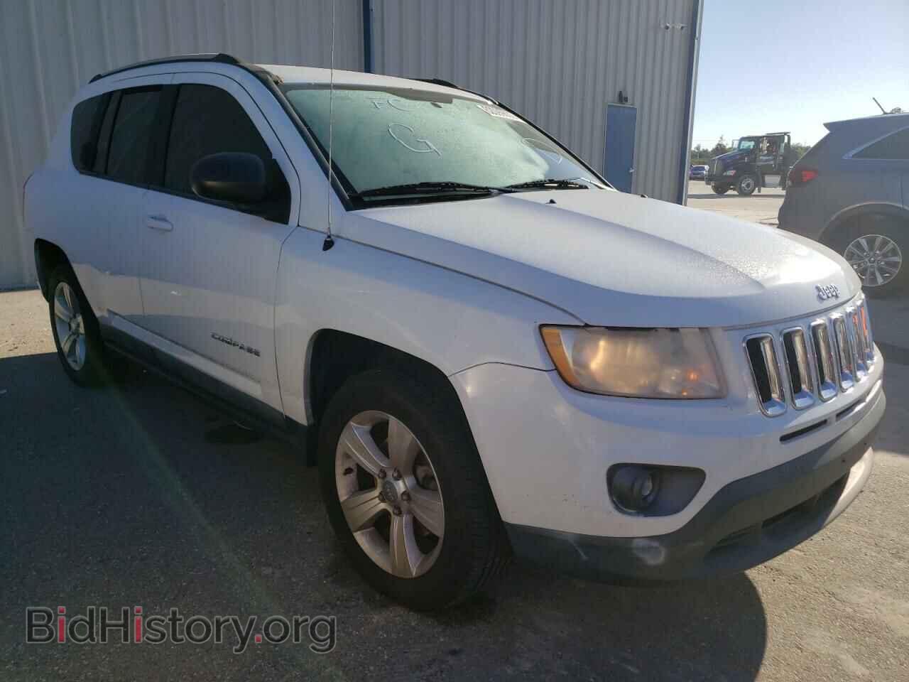 Photo 1J4NT1FB0BD170618 - JEEP COMPASS 2011