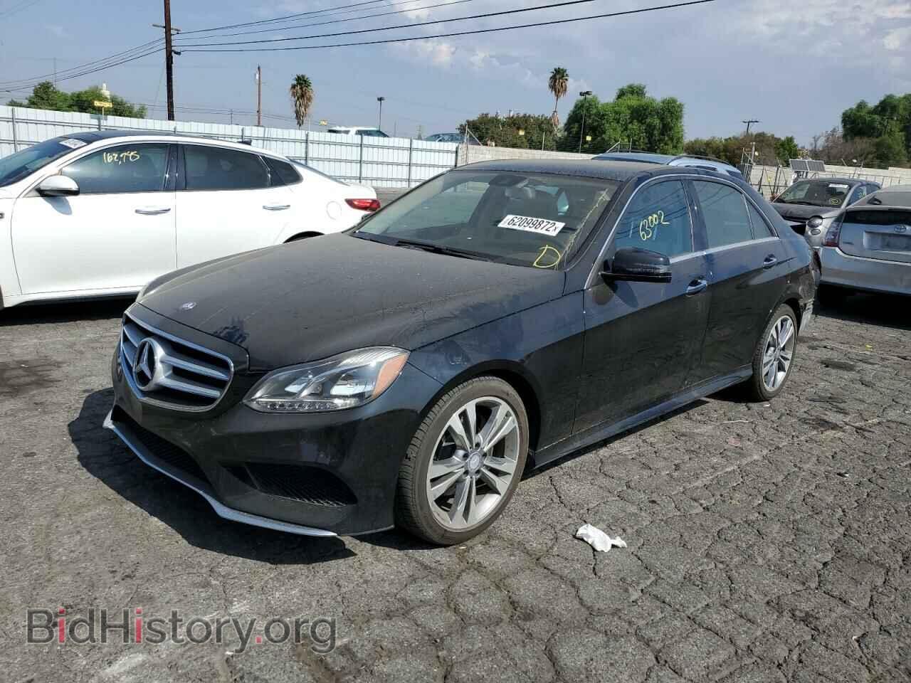 2016 MERCEDES-BENZ E-CLASS - VIN: WDDHF5KB2GB254178 - Фото 2