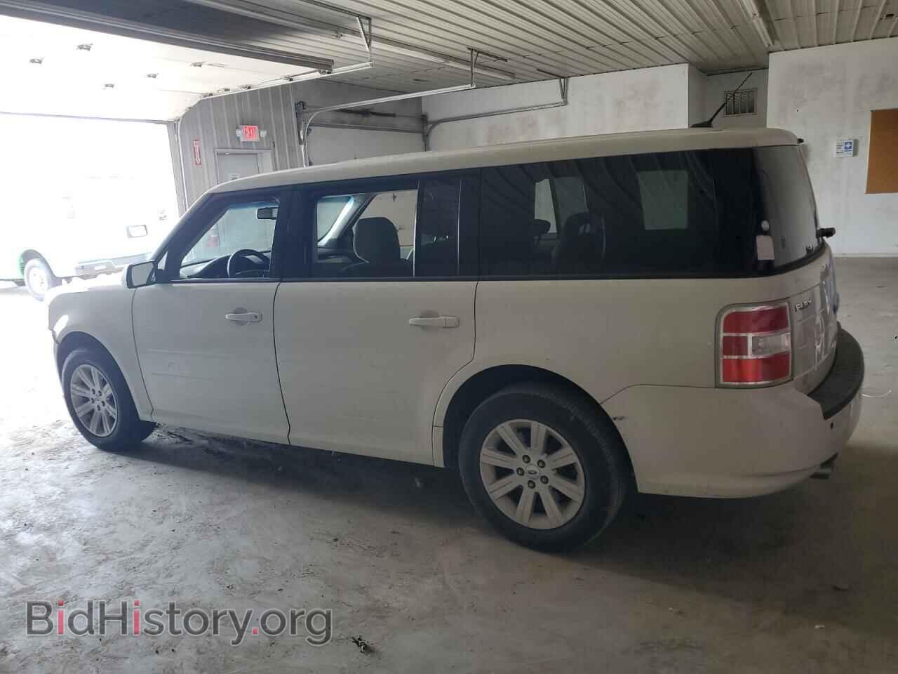 2011 FORD FLEX - VIN: 2FMGK5BC0BBD14158 - Photo 2