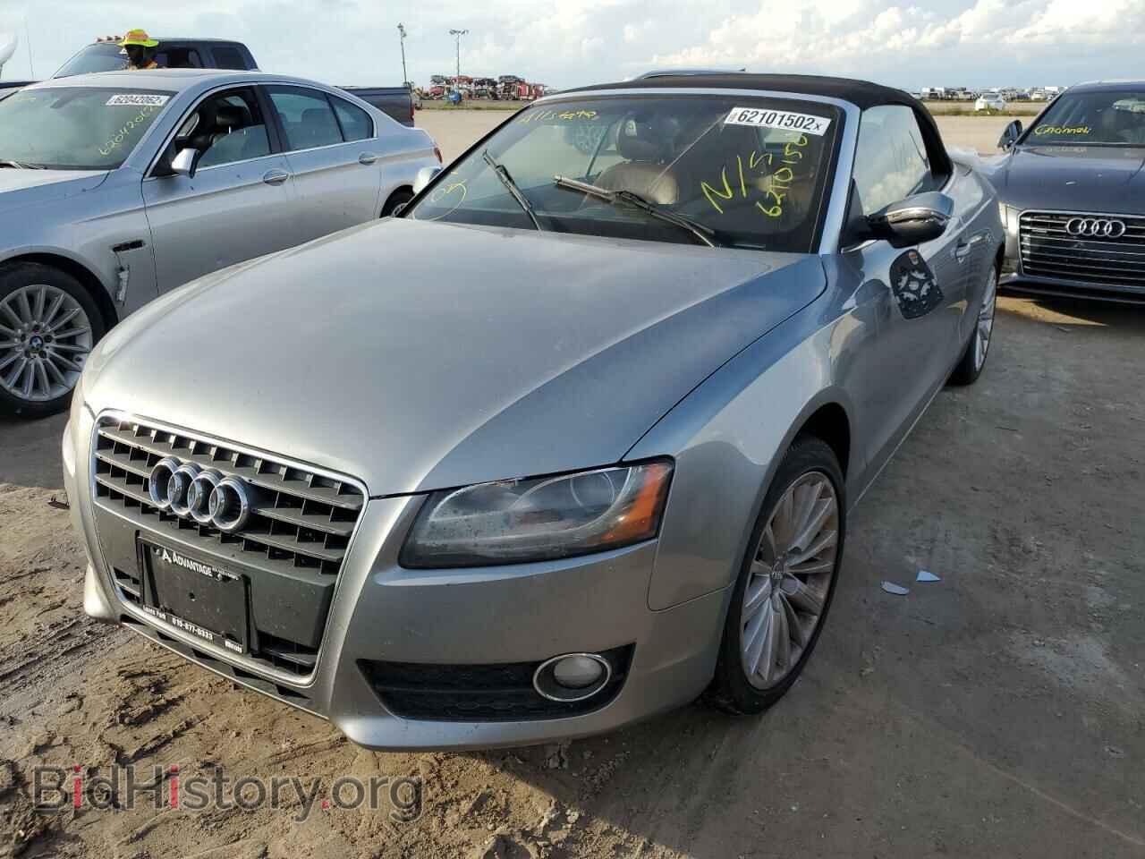 2011 AUDI A5 - VIN: WAUJFAFH2BN002244 - Фото 2