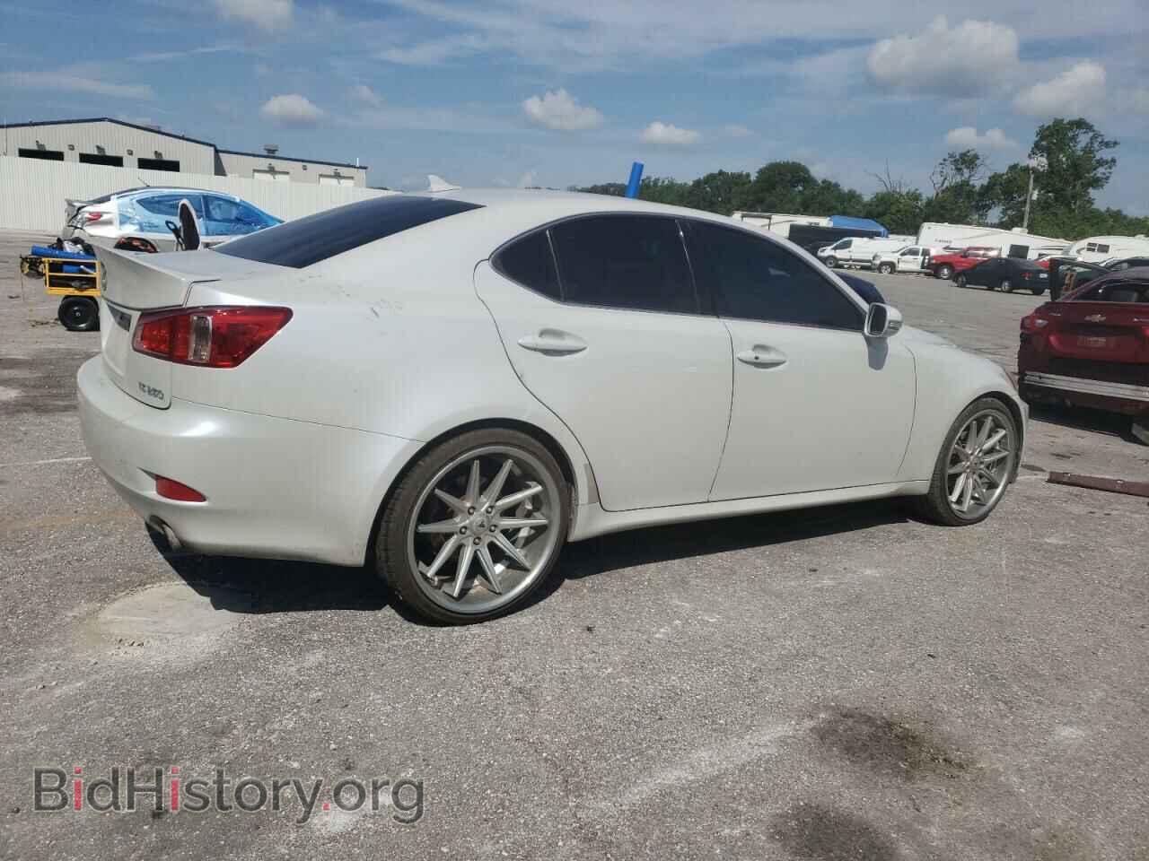 2011 LEXUS IS - VIN: JTHBF5C24B5146844 - Фото 3