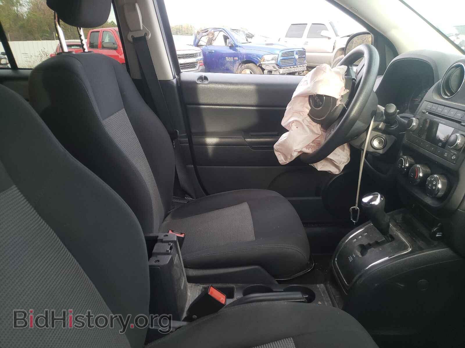 2014 JEEP COMPASS - VIN: 1C4NJCBA3ED818073 - Фото 5