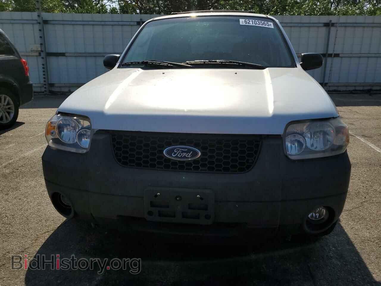 2005 FORD ESCAPE - VIN: 1FMYU93155DA12060 - Фото 5