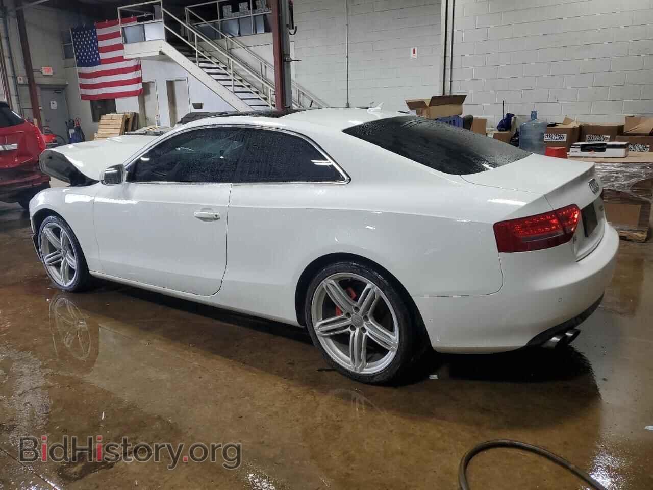 2011 AUDI A5 - VIN: WAURFAFR3BA018620 - Photo 2