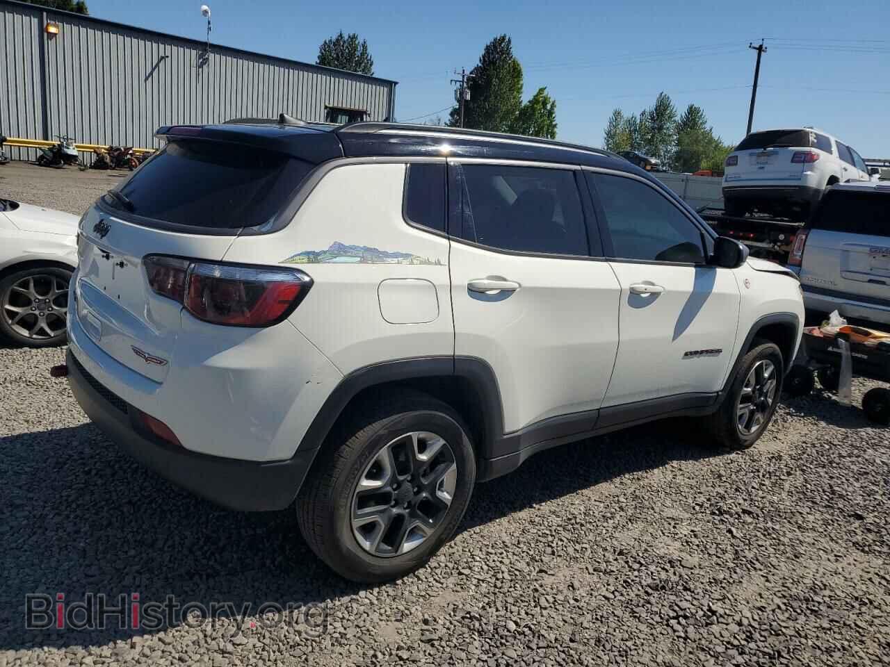 2018 JEEP COMPASS - VIN: 3C4NJDDB2JT210352 - Фото 3