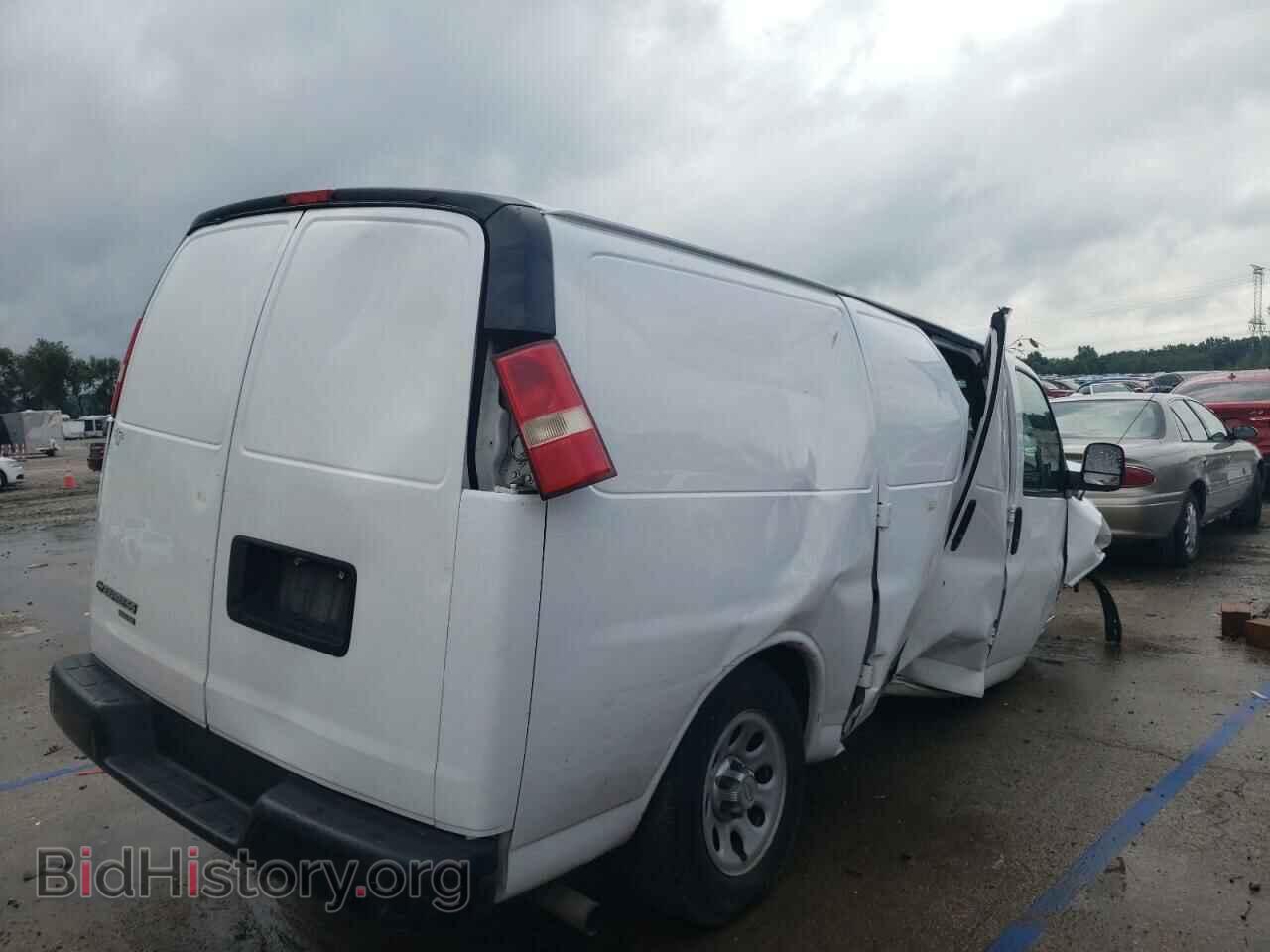 2014 CHEVROLET EXPRESS - VIN: 1GCSGAFX3E1154461 - Фото 3