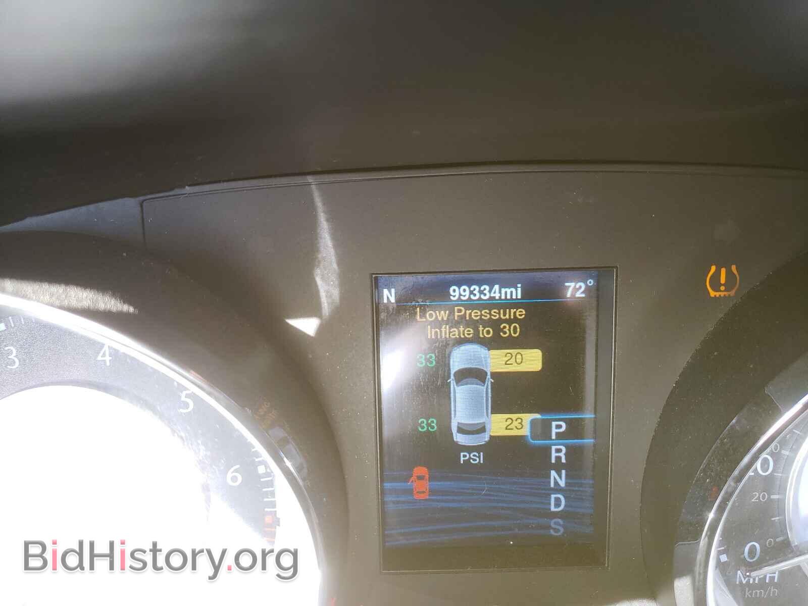 2014 CHRYSLER 300 - VIN: 2C3CCAGG9EH365801 - Фото 8