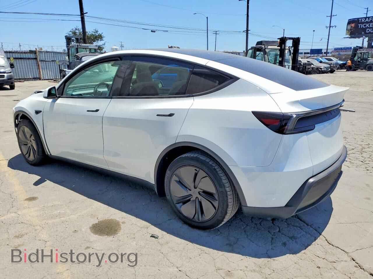 2026 TESLA MODEL Y - VIN: 7SAYGAEE1TF659089 - Photo 2