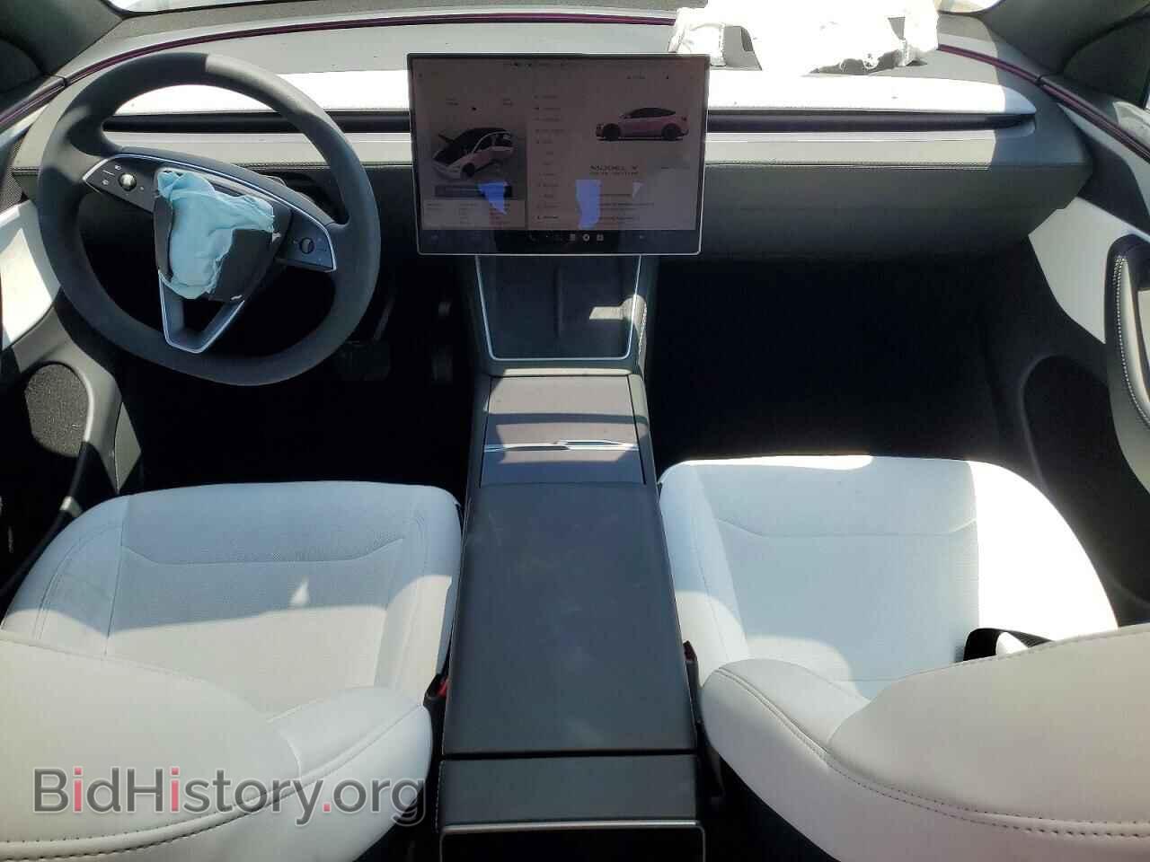 2026 TESLA MODEL Y - VIN: 7SAYGAEE1TF659089 - Photo 8