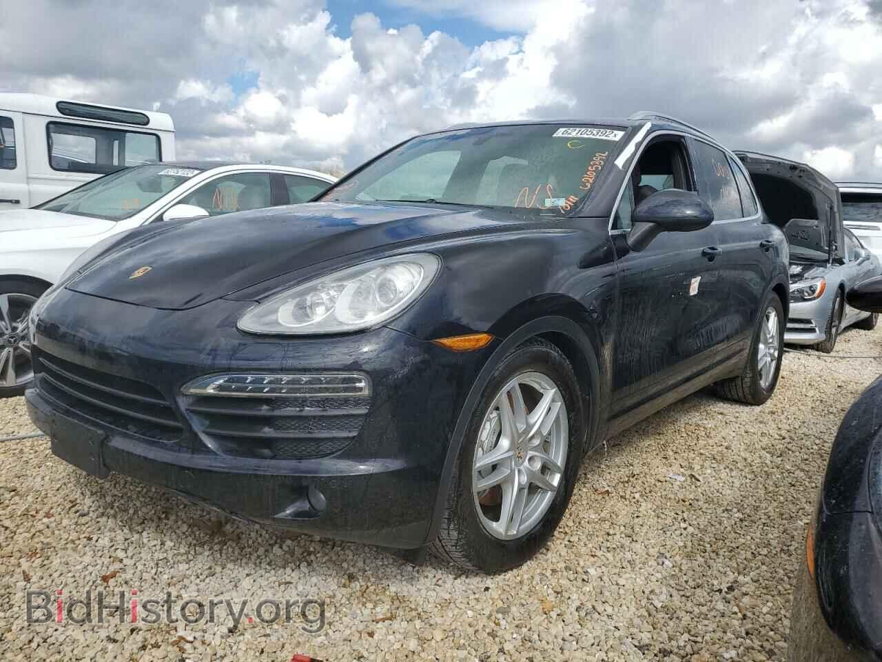 2011 PORSCHE CAYENNE - VIN: WP1AB2A23BLA52605 - Photo 2