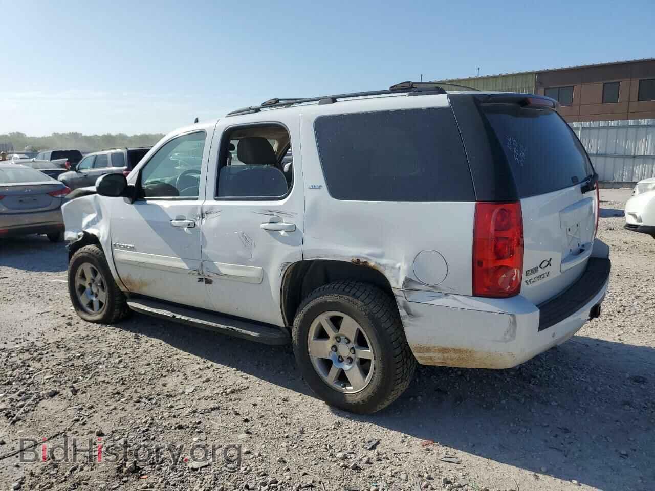 2009 GMC YUKON - VIN: 1GKFK33049R219512 - Фото 2