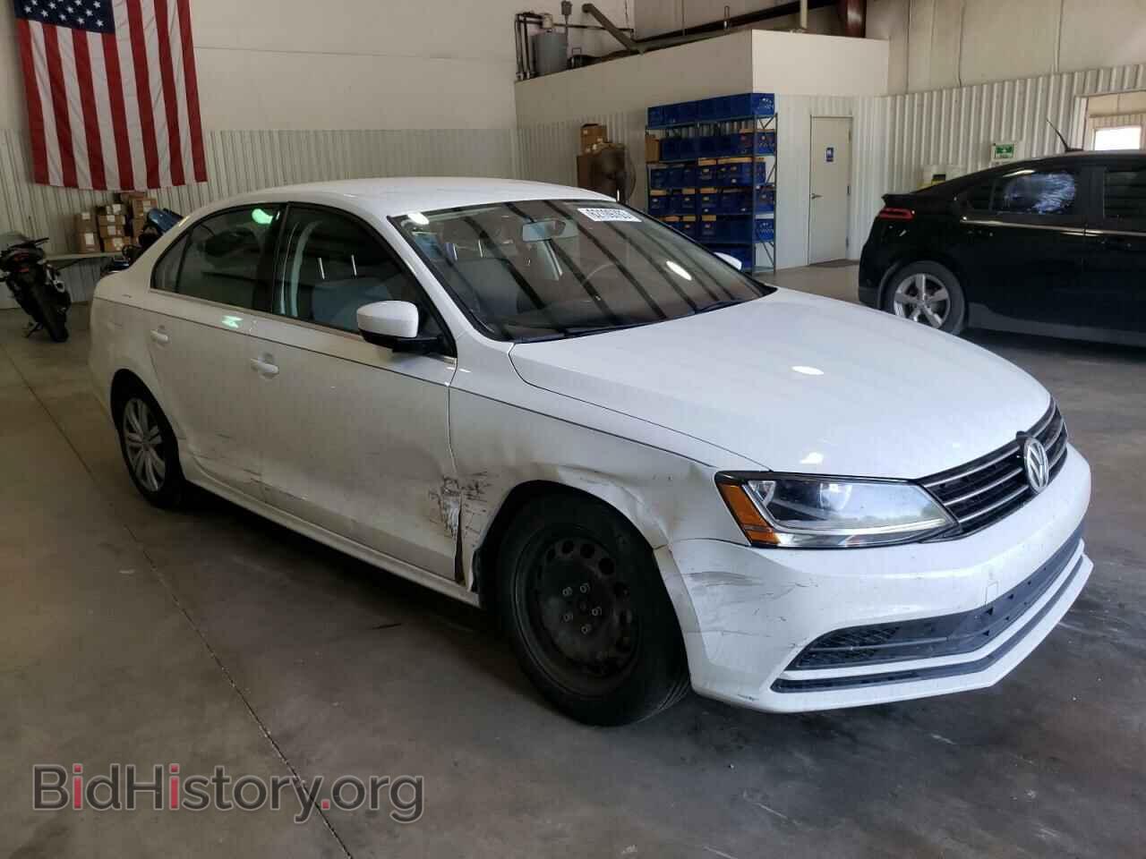 2017 VOLKSWAGEN JETTA - VIN: 3VW2B7AJ7HM376011 - Фото 4