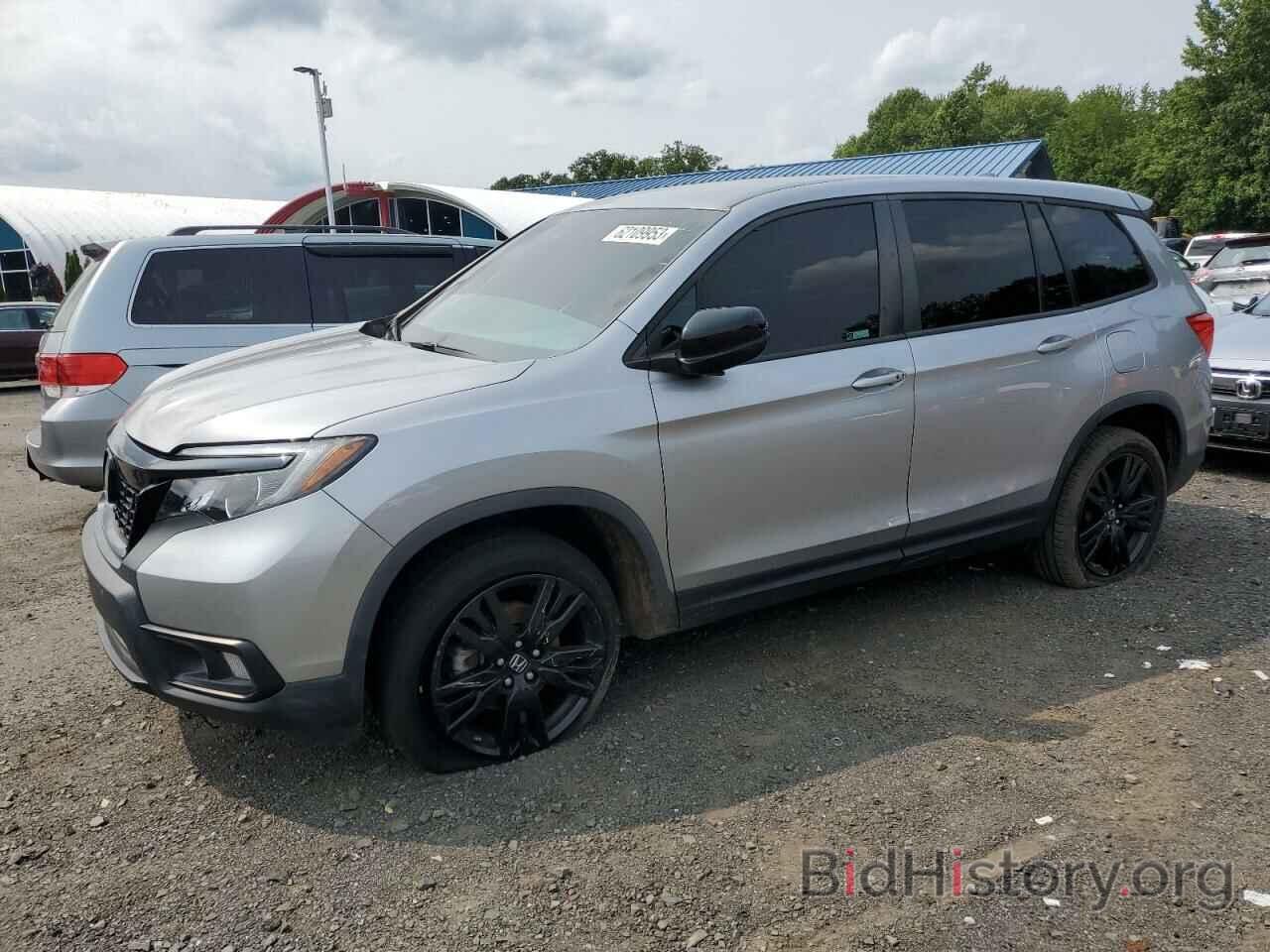 Photo 5FNYF8H24KB004076 - HONDA PASSPORT 2019