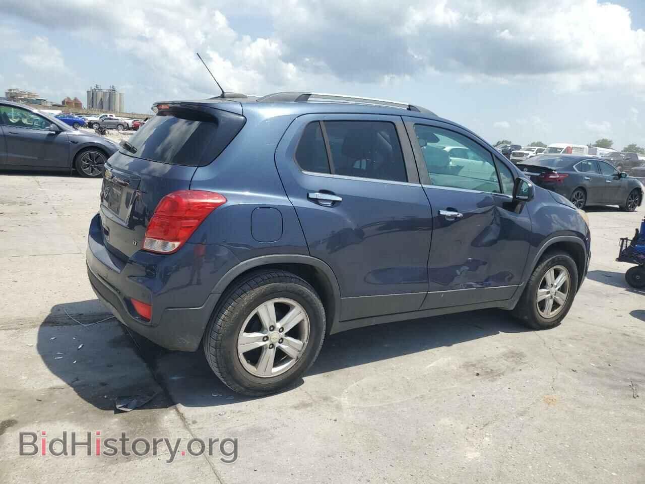 2018 CHEVROLET TRAX - VIN: 3GNCJLSB9JL377562 - Фото 3