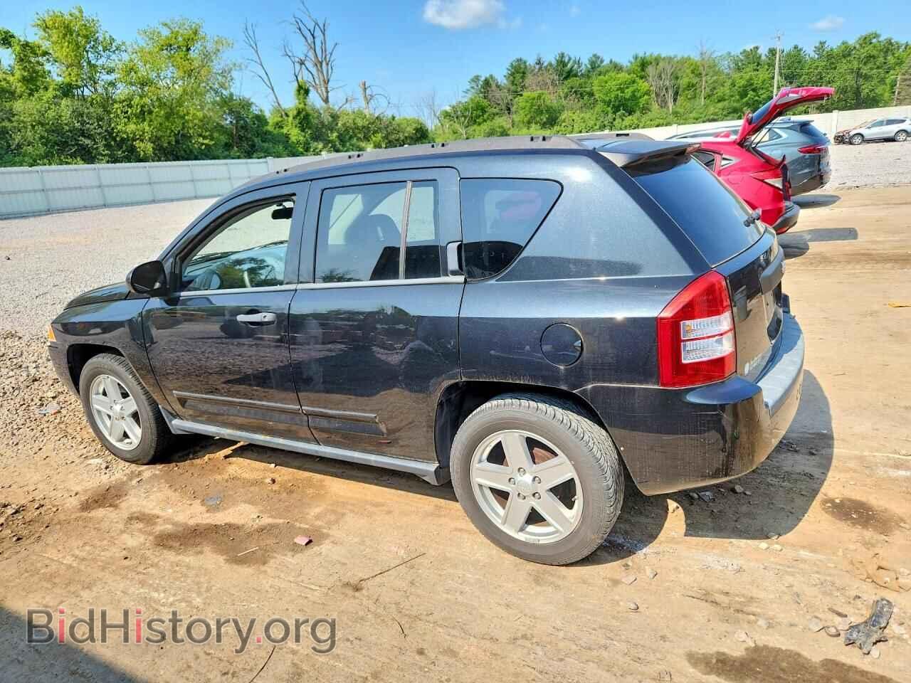 2009 JEEP COMPASS - VIN: 1J4FT47A29D139814 - Фото 2