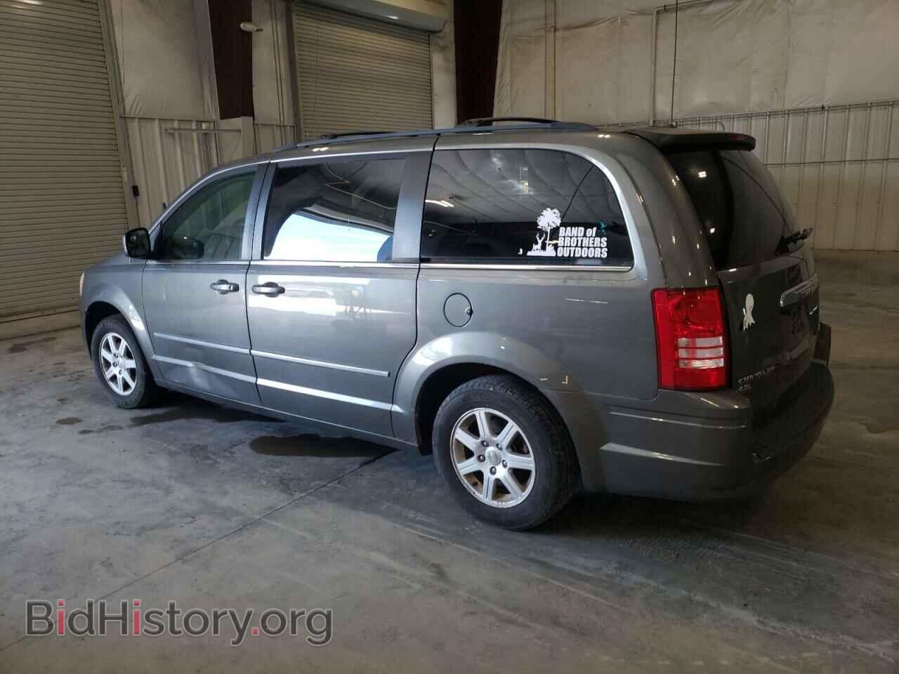 2010 CHRYSLER MINIVAN - VIN: 2A4RR8DX0AR330306 - Photo 2