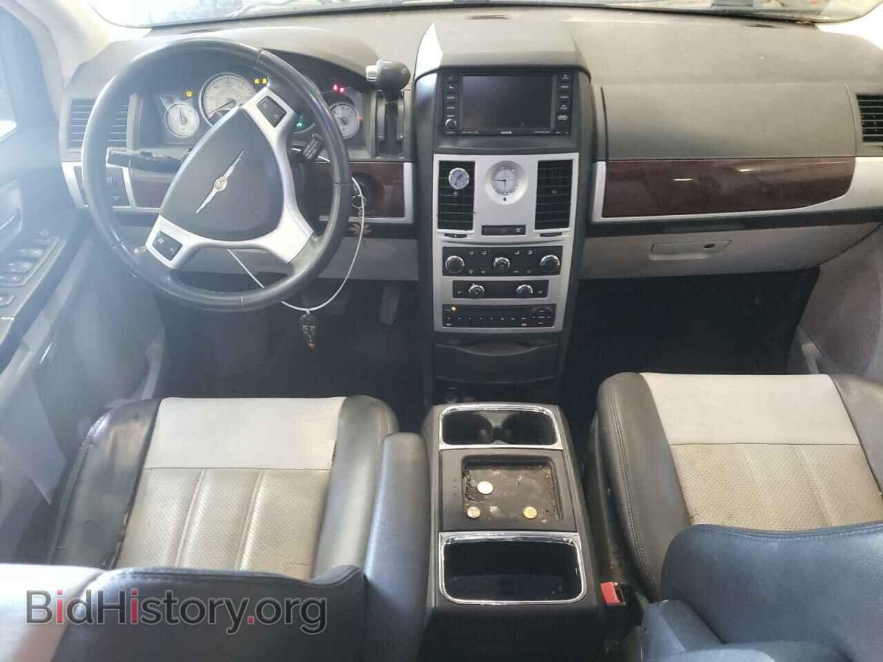2010 CHRYSLER MINIVAN - VIN: 2A4RR8DX0AR330306 - Photo 8