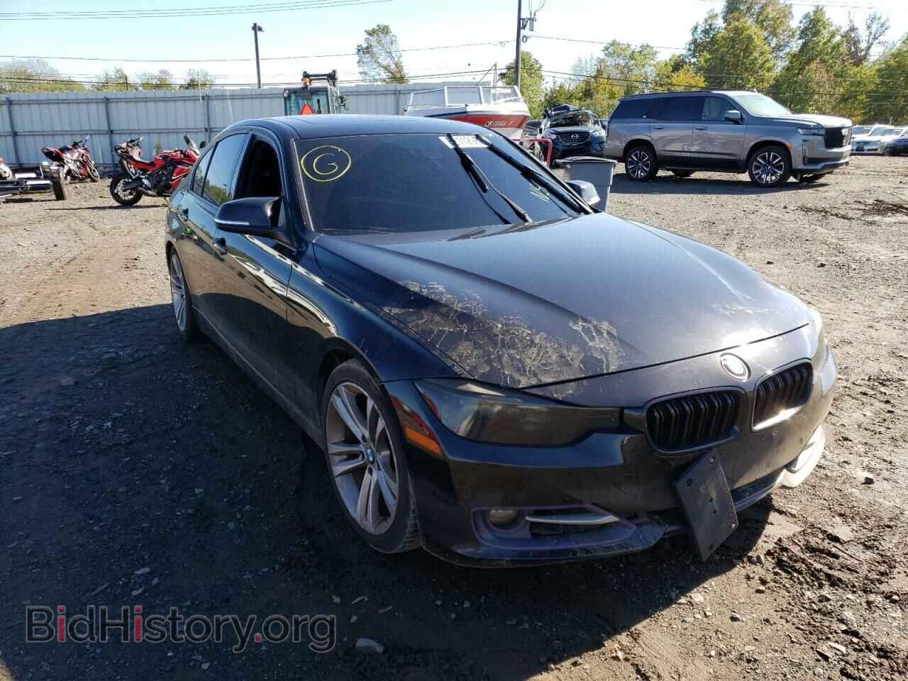 Photo WBA3A5C55CF342881 - BMW 3 SERIES 2012