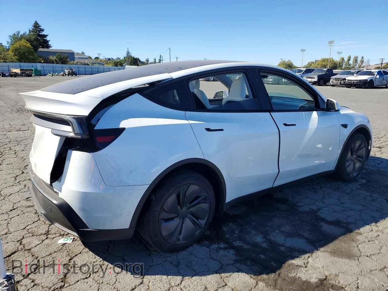 2026 TESLA MODEL Y - VIN: 7SAYGDED0TF538465 - Photo 3