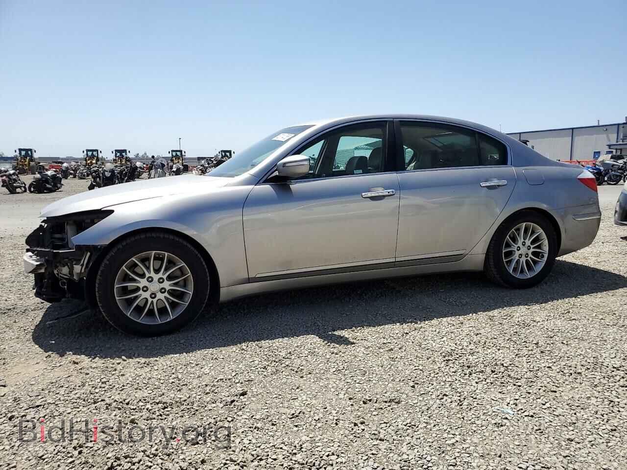 Photo KMHGC46E69U046529 - HYUNDAI GENESIS 2009