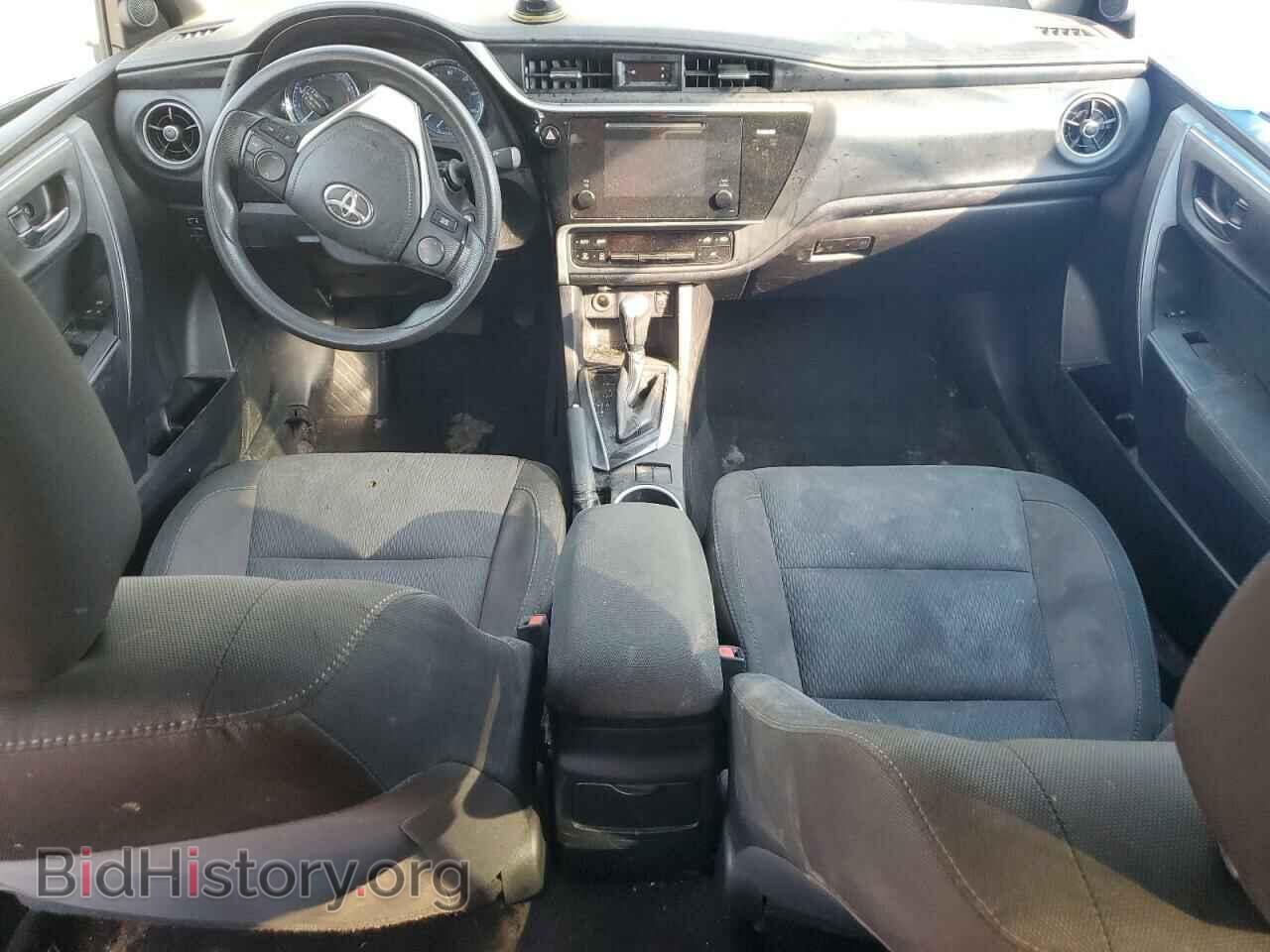 2017 TOYOTA COROLLA - VIN: 2T1BURHE1HC885943 - Фото 8