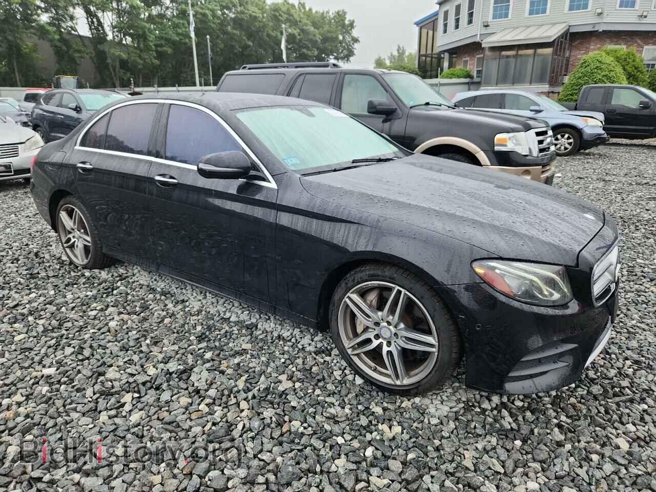 2017 MERCEDES-BENZ E-CLASS - VIN: WDDZF4KB3HA061088 - Фото 4