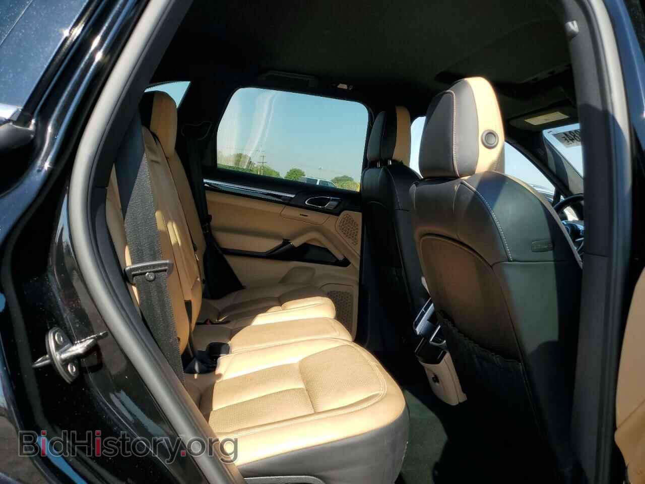 2016 PORSCHE CAYENNE - VIN: WP1AA2A2XGKA11114 - Photo 10