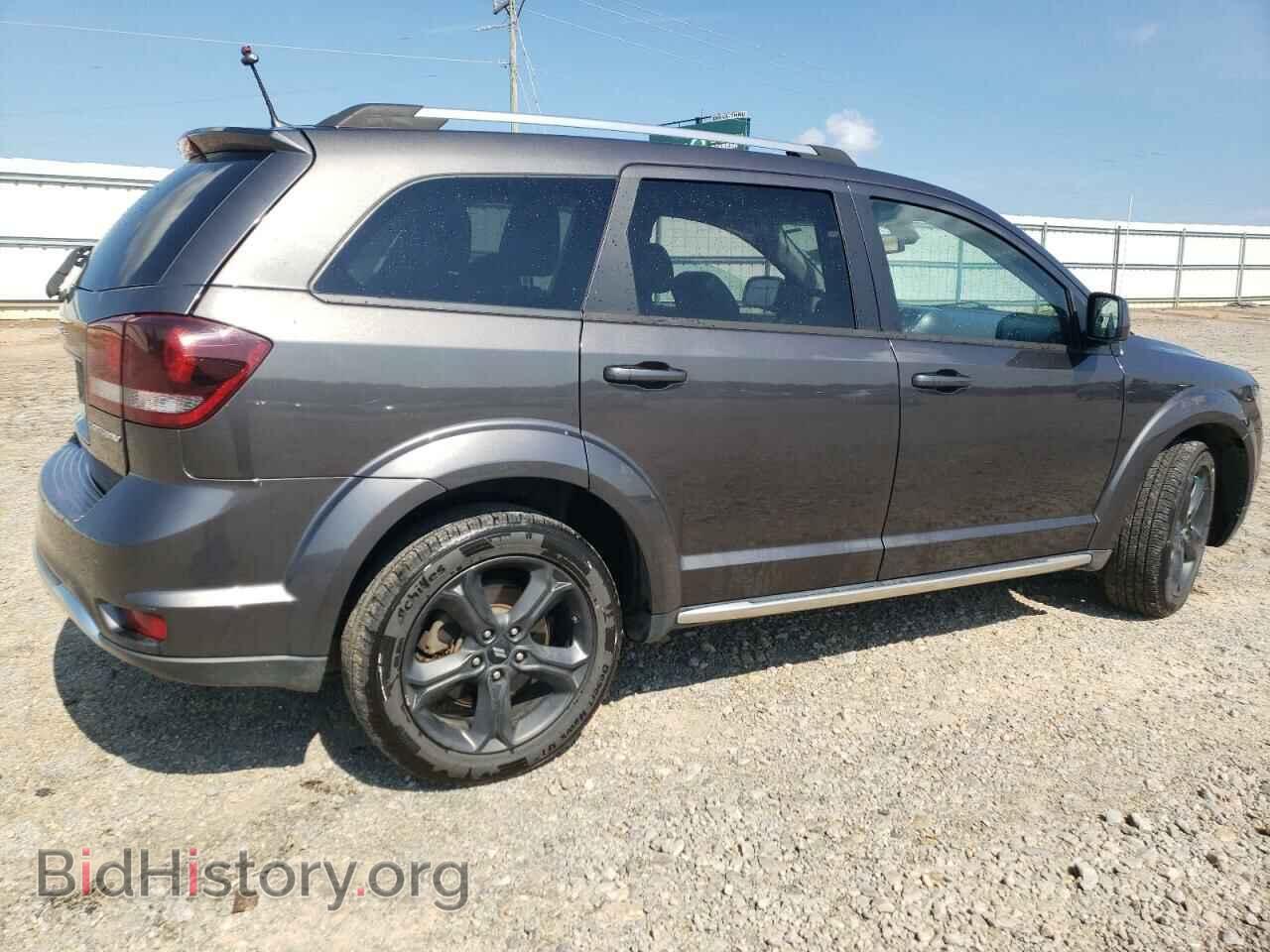 2020 DODGE JOURNEY - VIN: 3C4PDCGB7LT212817 - Фото 3