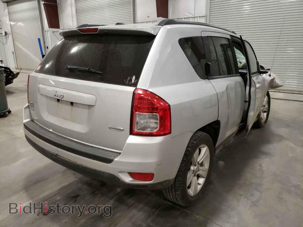 2011 JEEP COMPASS - VIN: 1J4NF1FB2BD197035 - Photo 4