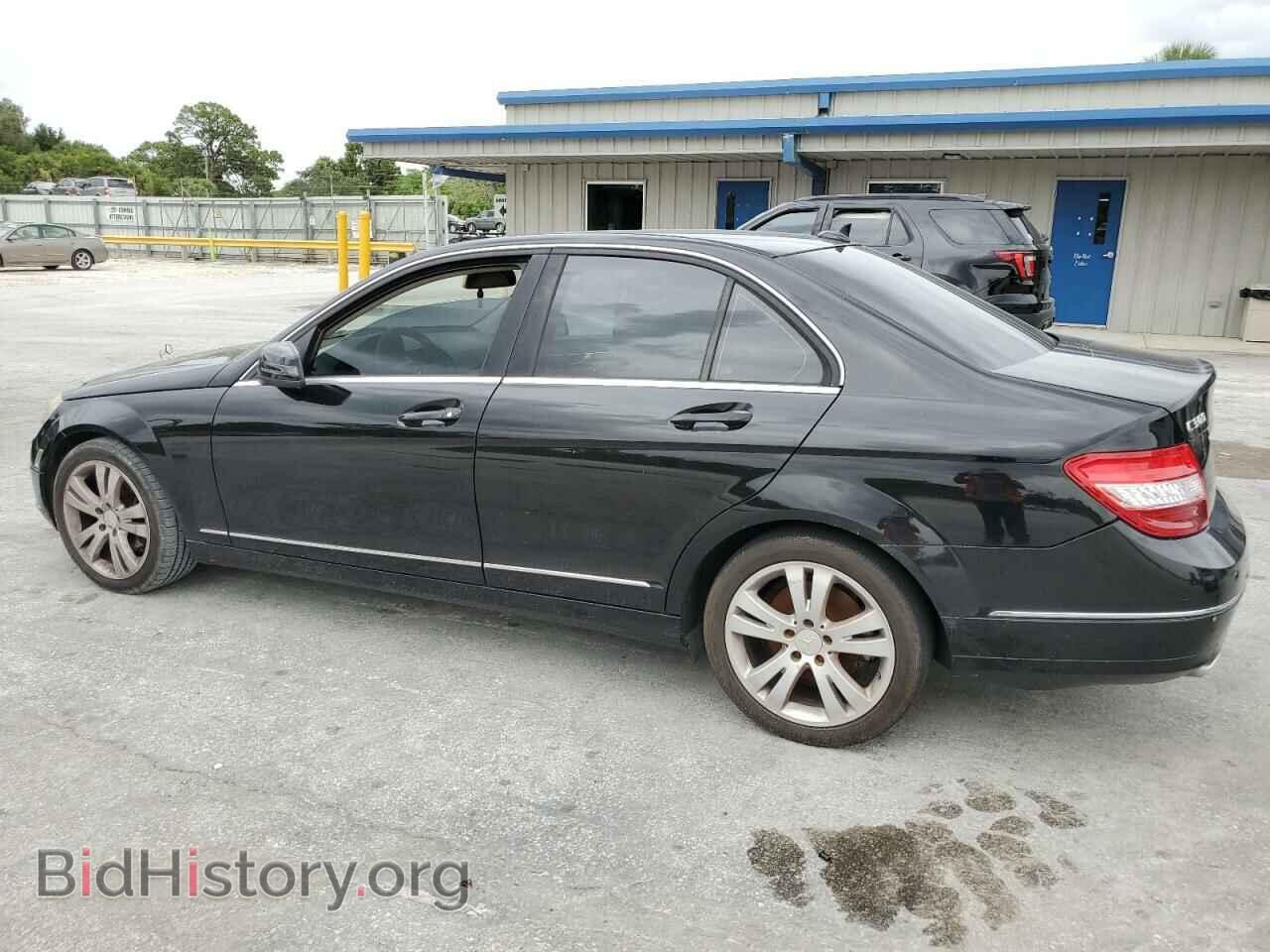 2011 MERCEDES-BENZ C-CLASS - VIN: WDDGF5EB2BA515590 - Фото 2