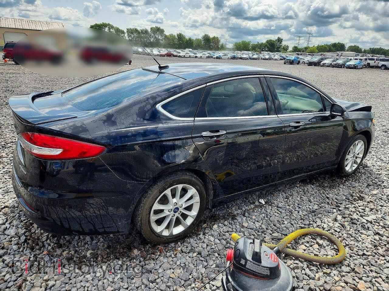 2019 FORD FUSION - VIN: 3FA6P0SU4KR201852 - Photo 3