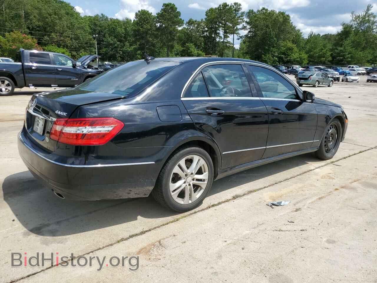 2011 MERCEDES-BENZ E-CLASS - VIN: WDDHF8HB2BA434977 - Фото 3