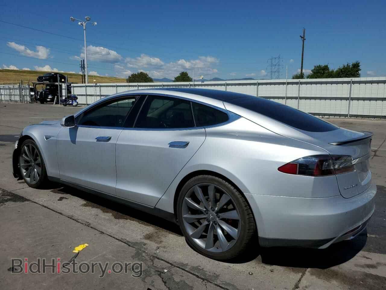 2014 TESLA MODEL S - VIN: 5YJSA1H16EFP35678 - Фото 2