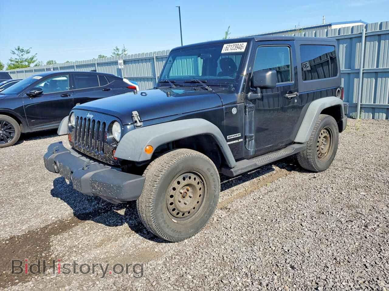 Photo 1J4AA2D10BL558023 - JEEP WRANGLER 2011