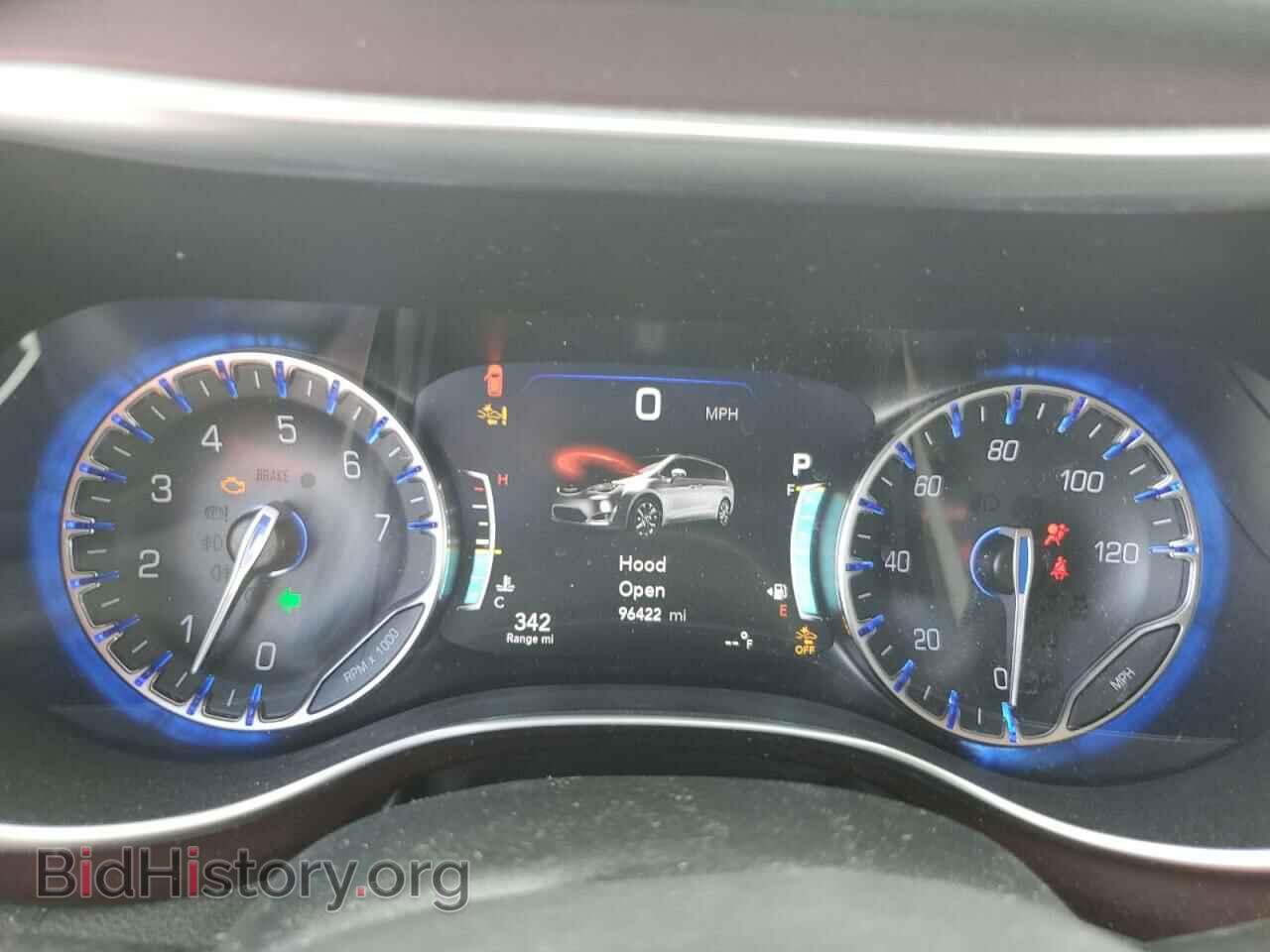 2017 CHRYSLER PACIFICA - VIN: 2C4RC1GG8HR504109 - Фото 9