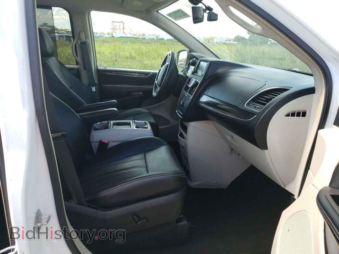 2016 CHRYSLER MINIVAN - VIN: 2C4RC1CGXGR215558 - Фото 5